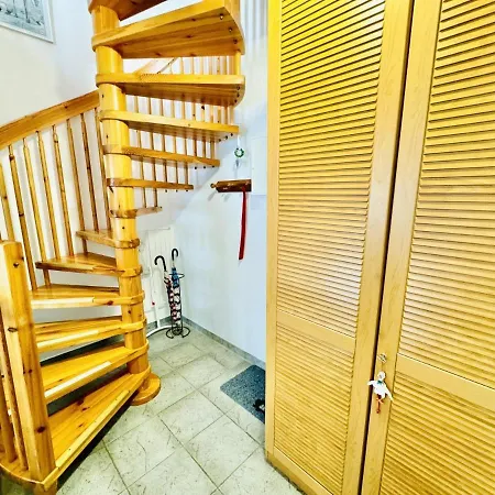Haus Vier Freunde, Vincent Apartment